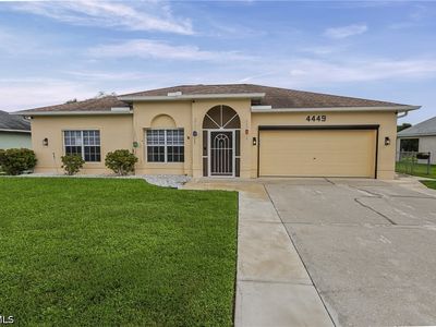 4449 Varsity Lakes Dr