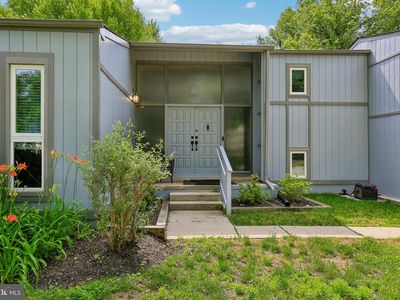 10128 Goodbody Ct