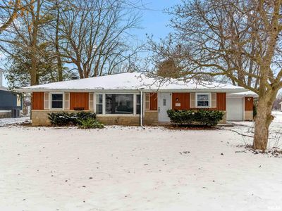Property at 401 N Galena Ave, Brimfield, IL