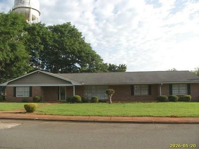 Property at 134 E 4th Ave, Buena Vista, GA