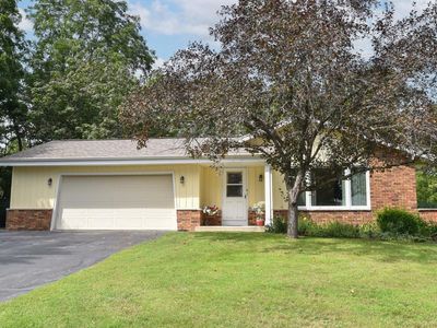 W193S7137 Hillview DRIVE