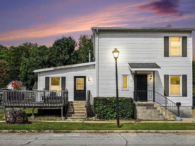 404 W Canal St