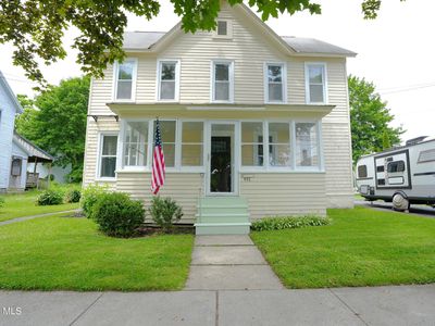 451 N Perry Street