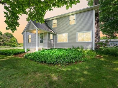 975 Elliott Rd