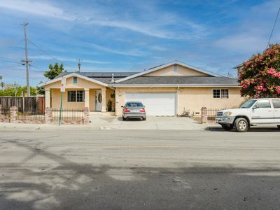 593 Folsom Avenue