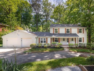 445 Forest Hills Dr