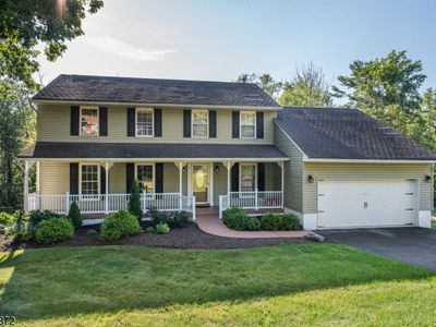 43 Bisset Dr