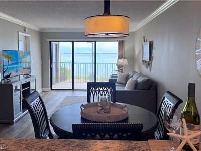 4510 N Key Dr APT 102