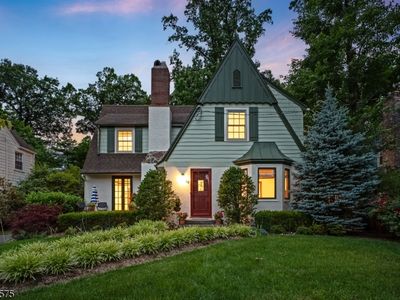 35 Woodland Road