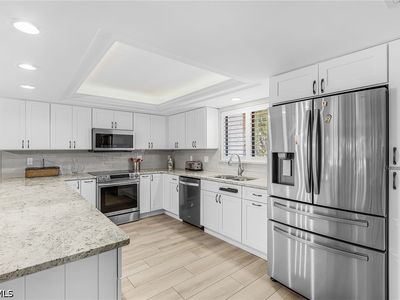 4390 Foremast Ct APT 2D