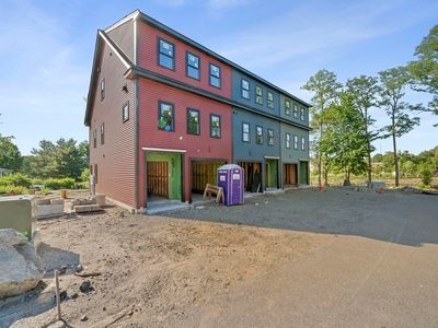 87 Neponset St #11