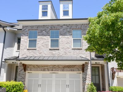 1758 Glenview Park Cir NE