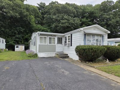 78 Sonia Dr