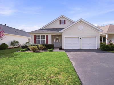 11 Pembrooke Way