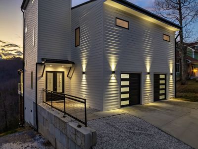 713 John Sevier Dr