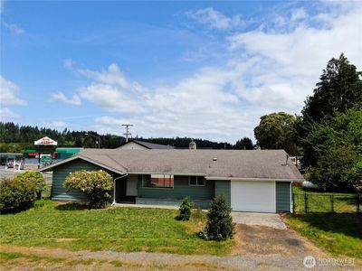 148 Ragless Street S