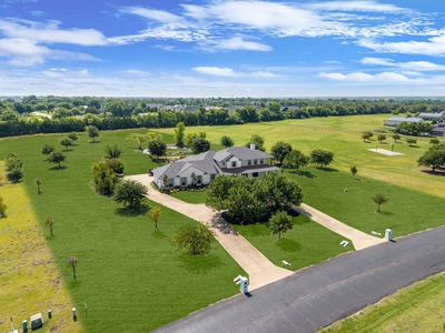 3510 Amberwood Ln