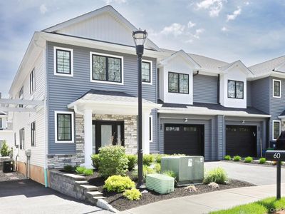 60 Silverwood Circle