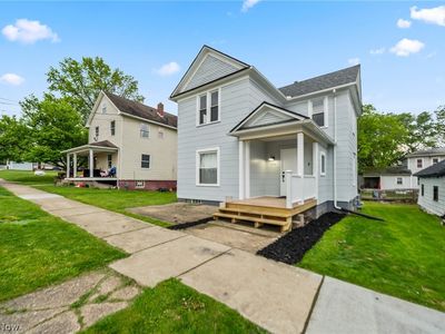 244 N Park Ave