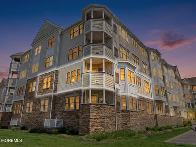 22 Cooper Avenue #204