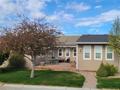 323 Fairview Street