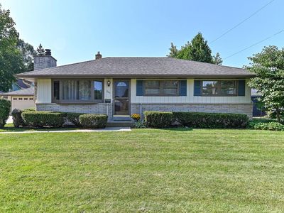 1245 West Bel Ayr DRIVE