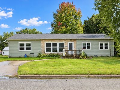 Property at 2601 Marengo Dr, Perry, IA