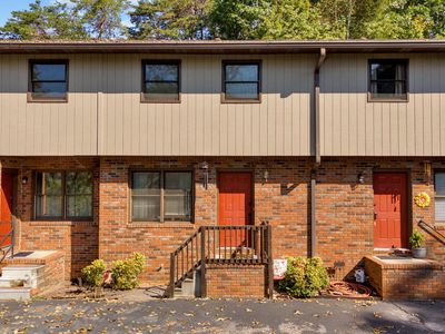 225 Huckleberry Rd APT 5