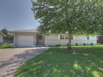 2315 Mississippi Ave