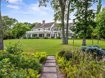30 Mathews Rd