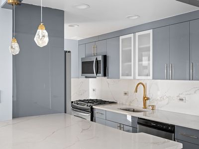 775 Lafayette Ave APT 8E