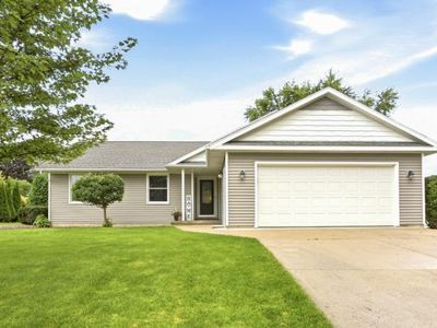 6360 Beechwood Dr