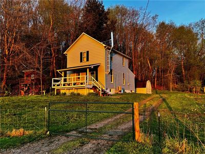 Property at 8087 Magnet Rd NE, Minerva, OH