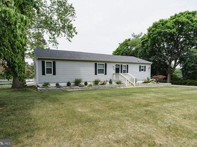 1006 Hickory Dr