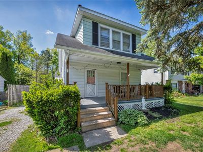 Property at 38358 Poplar Dr, Willoughby, OH