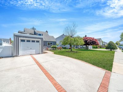 Property at 16 Hapsburg Place, Hempstead, NY