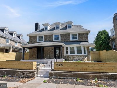 2305 N 50th St