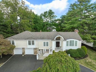 11 Mosley Rd