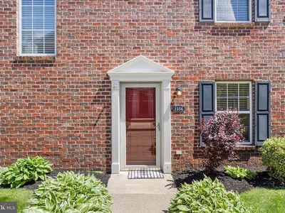 1536 John Adams Ct