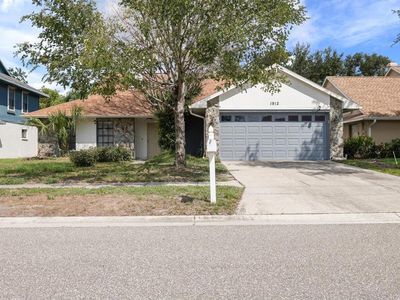 1912 FIRETHORN COURT