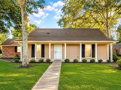 41041 Rene Dr