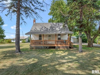 9 W Magnolia St