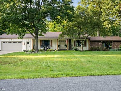 2391 Lyndon Dr