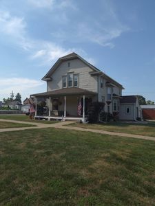 Property at 1100 13th St, Auburn, NE