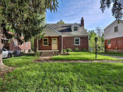 2352 Clover Crest Dr