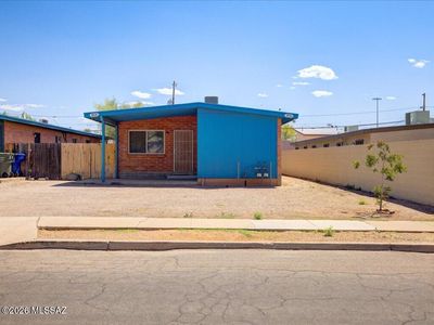 1808-1810 E Miles St