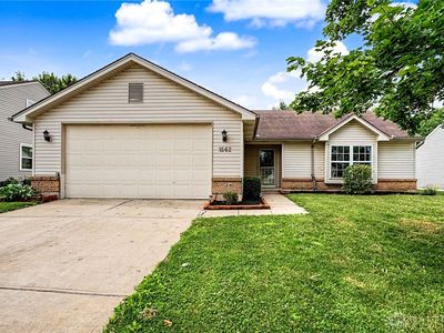 Property at 1562 Farrington Dr, Kettering, OH