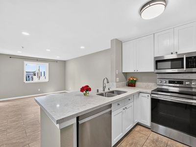 3550 Lebon Dr Unit 6412