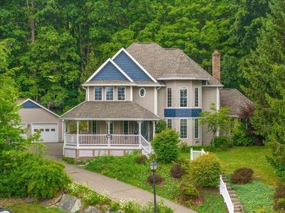 1223 Foxboro Ln