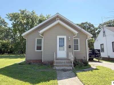 511 N Jackson Ave